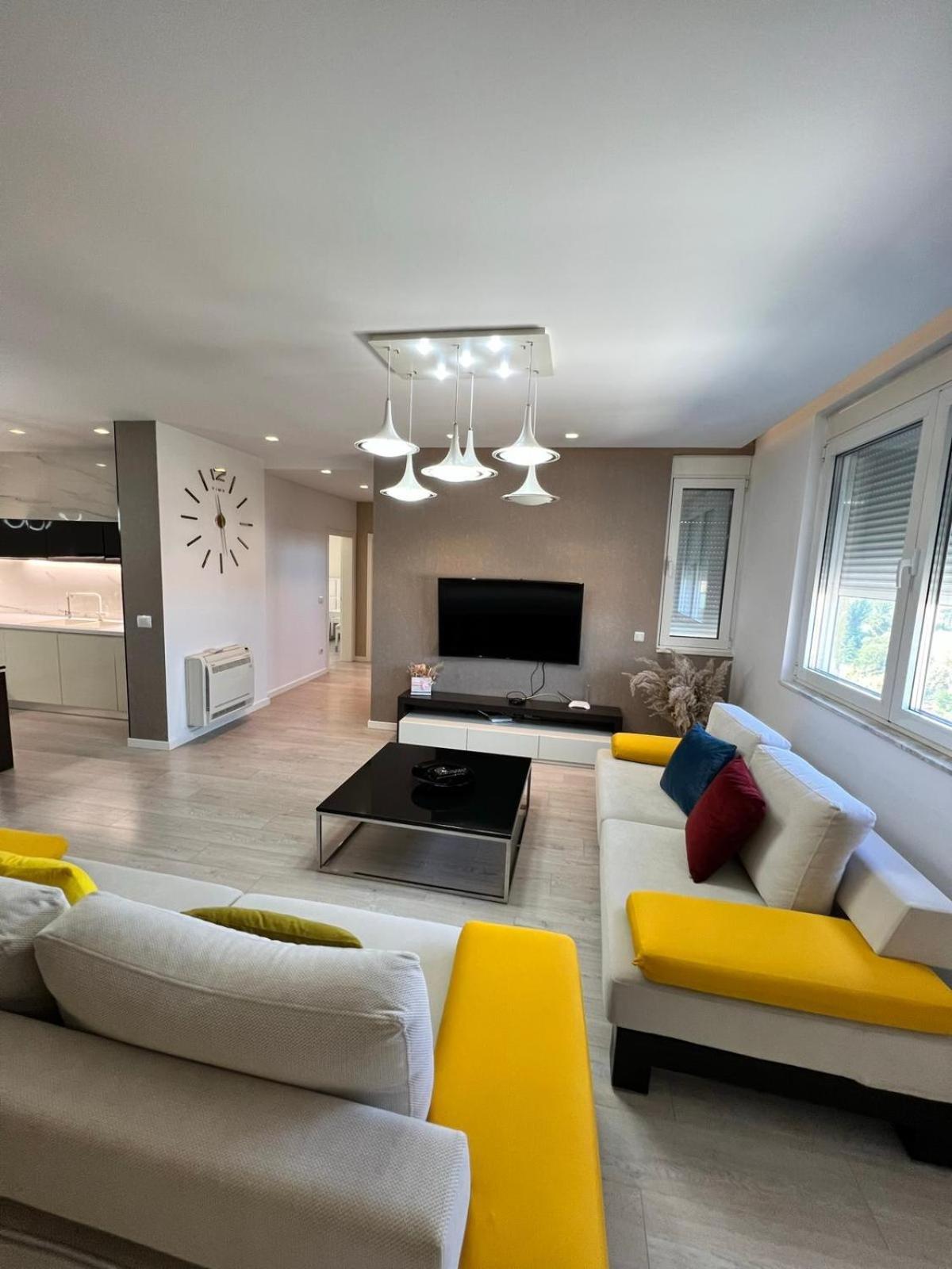 Ferienwohnung Tirana Loft Living Exterior foto